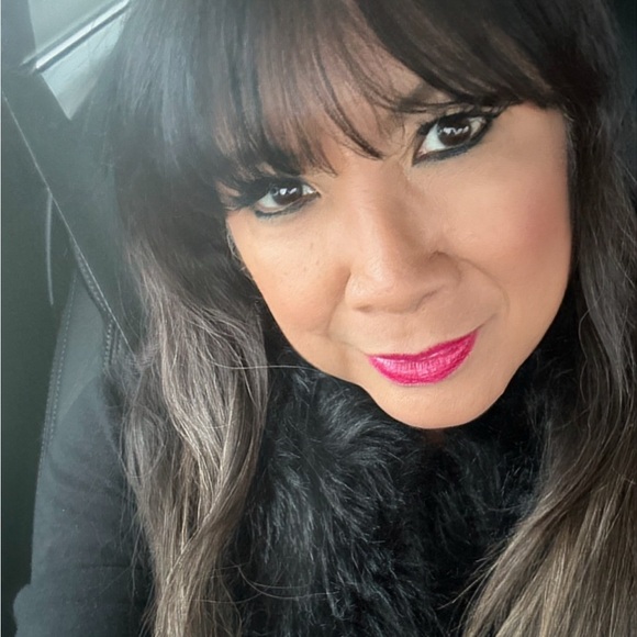 All About Me! Welcome to my Closet! - Picture 1 of 1